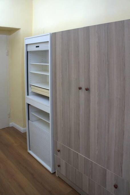 Alle'S M Shyri Studio Apartment Tirana Eksteriør billede